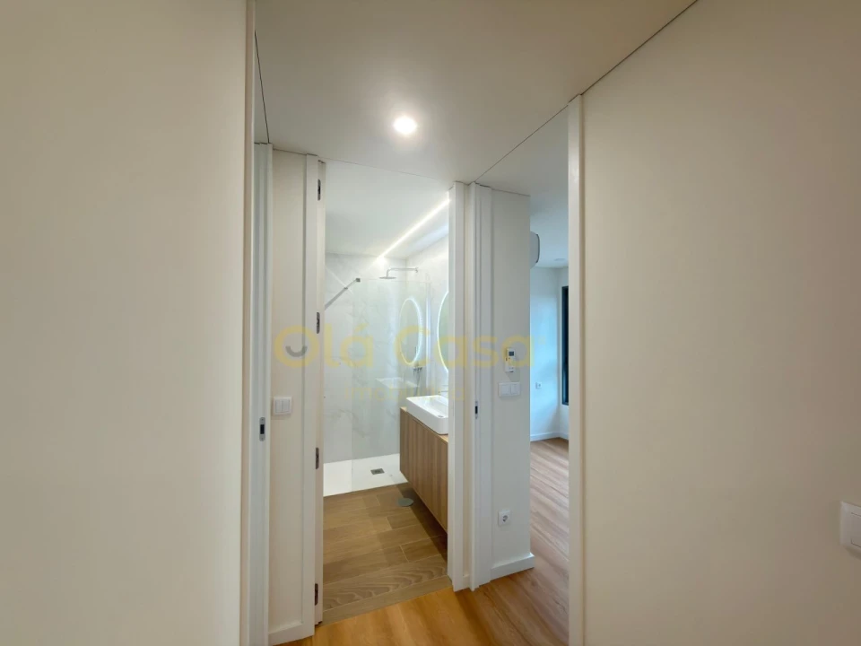 Apartamento T2 para Venda em Paranhos Foto 21