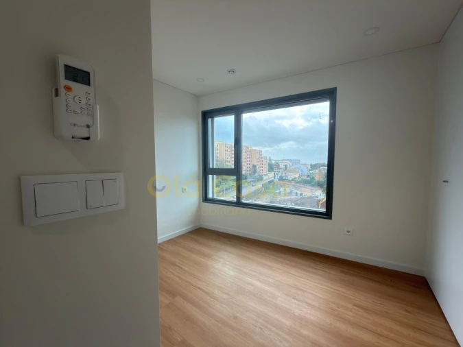 Apartamento T2 para Venda em Paranhos Foto 9