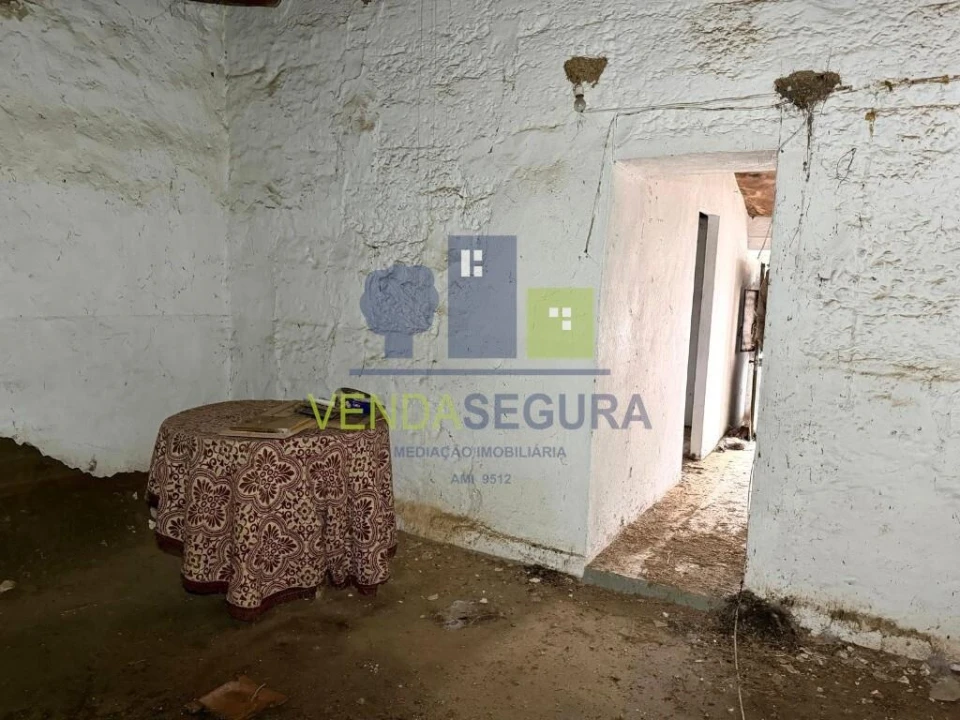 Moradia T1 para Venda em Sobral da Adiça Foto 7