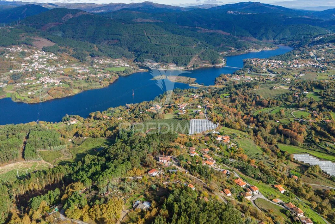 Moradia T3 para Venda em Salvador e Santo Aleixo de Além-Tâmega Foto 4