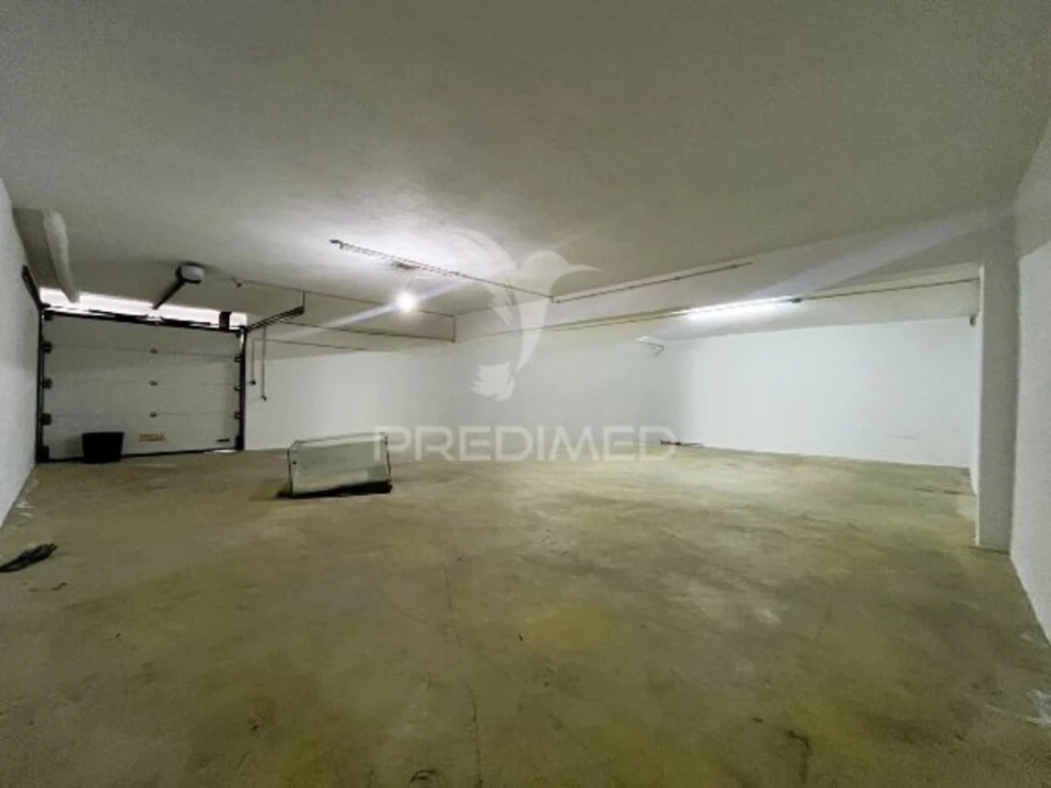 Moradia T4 para Venda em Sesimbra (Castelo) Foto 15