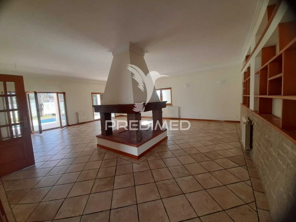 Moradia T5 para Venda em Sesimbra (Castelo) Foto 15