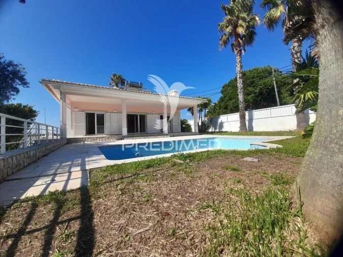 Moradia T5 para Venda em Sesimbra (Castelo) Foto 4