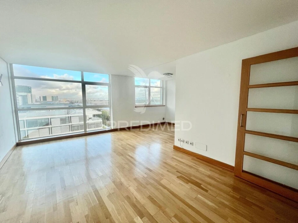Apartamento T2 para Venda em Olivais Foto 9