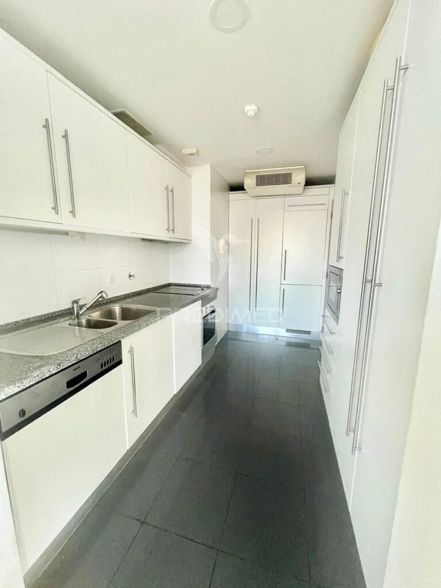 Apartamento T2 para Venda em Olivais Foto 14