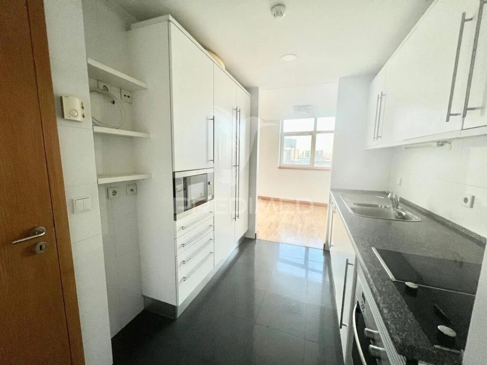 Apartamento T2 para Venda em Olivais Foto 13