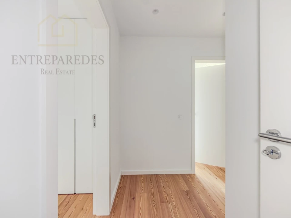 Apartamento T3 para Venda em Santa Marinha e São Pedro da Afurada Foto 6