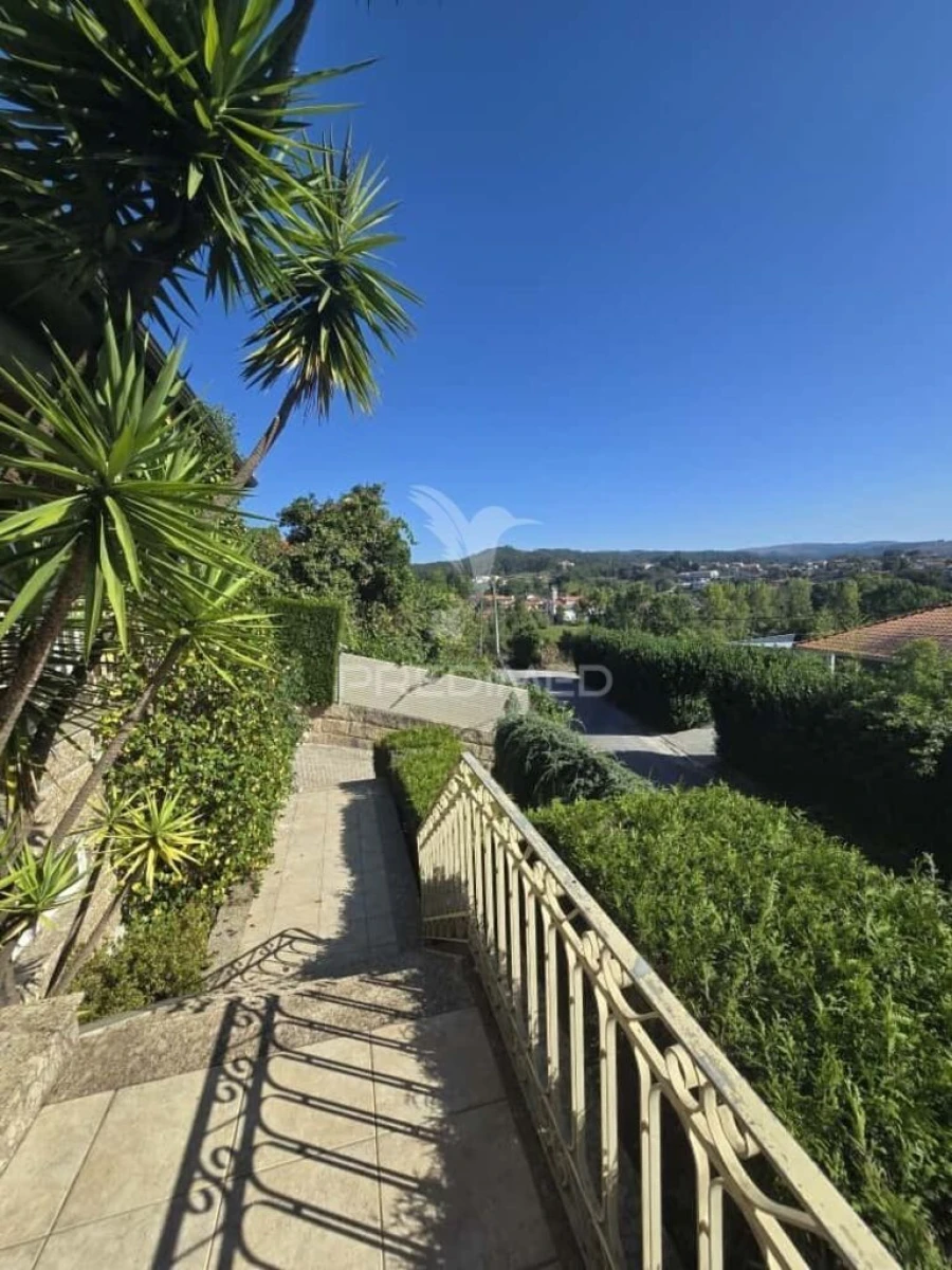 Moradia T3 para Venda em Travassos Foto 6