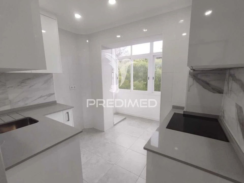 Apartamento T1 para Venda em Arroios Foto 10