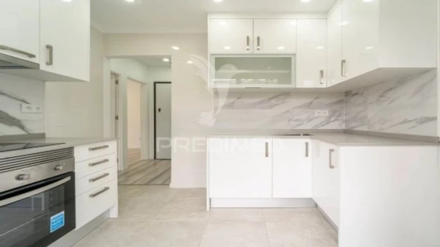 Apartamento T1 para Venda em Arroios