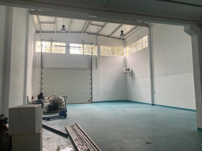 Armazém para Arrendamento em São João das Lampas e Terrugem Foto 3