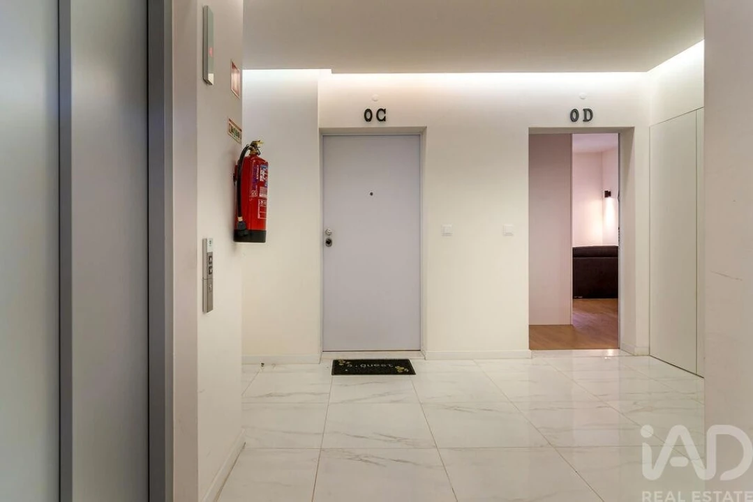 Apartamento T2 para Arrendamento em Arroios Foto 13