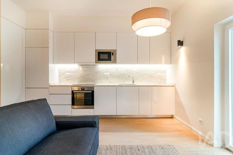 Apartamento T2 para Arrendamento em Arroios Foto 4