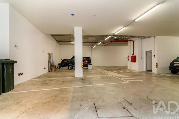 Apartamento T2 para Arrendamento em Arroios Foto 12