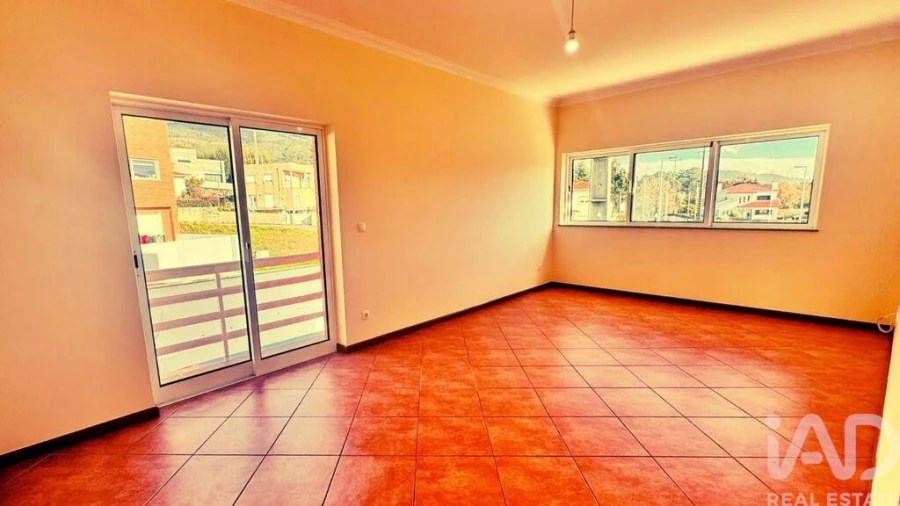Apartamento T2 para Venda em Barroselas e Carvoeiro Foto 3