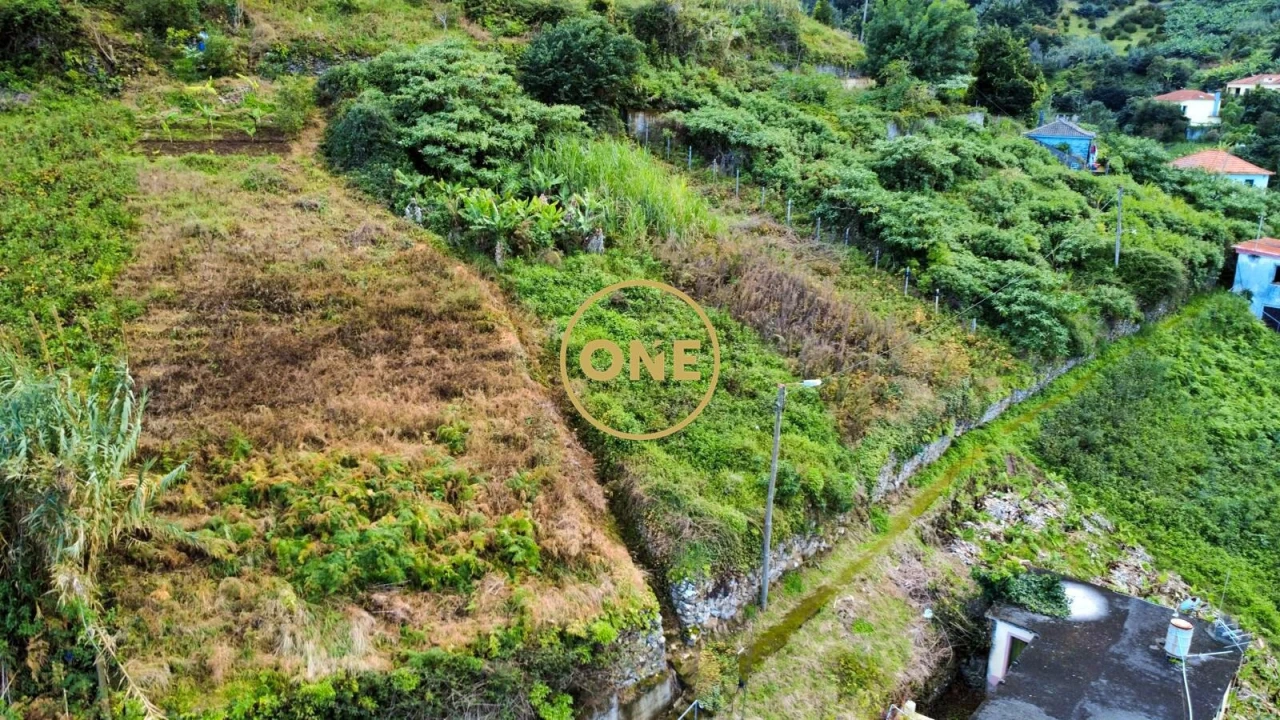 Terreno para Venda em Porto da Cruz Foto 5