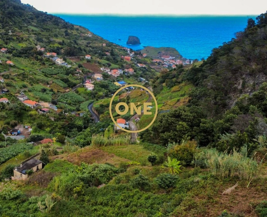 Terreno para Venda em Porto da Cruz Foto 8