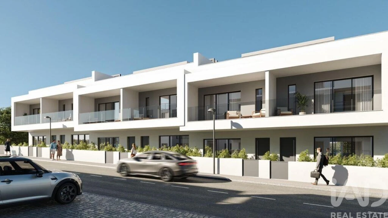 Moradia T3 para Venda em Portimão Foto 15