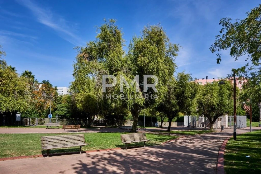 Apartamento T3 para Arrendamento em Lumiar Foto 27