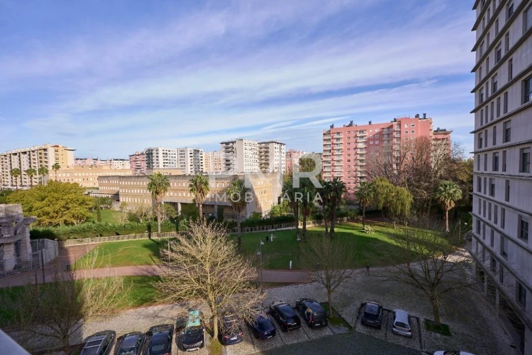 Apartamento T3 para Arrendamento em Lumiar Foto 22