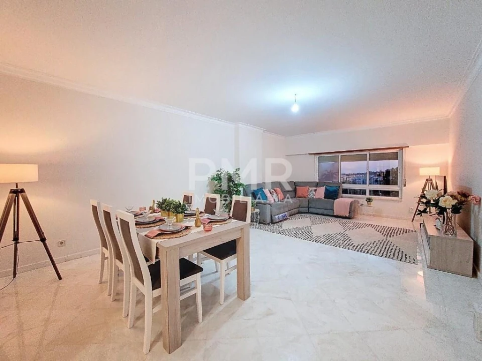 Apartamento T3 para Arrendamento em Lumiar Foto 1