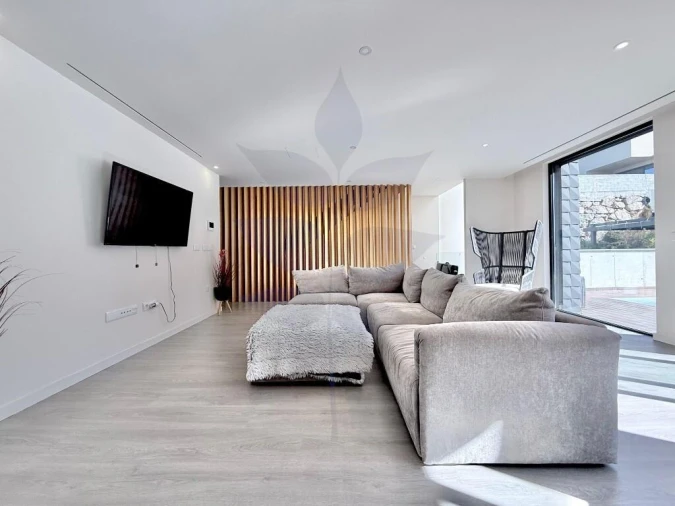 Moradia T4 para Venda em Palmeira Foto 32