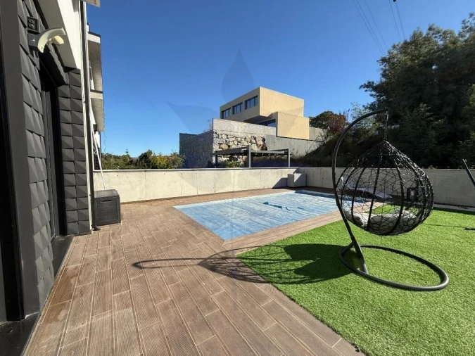 Moradia T4 para Venda em Palmeira Foto 40