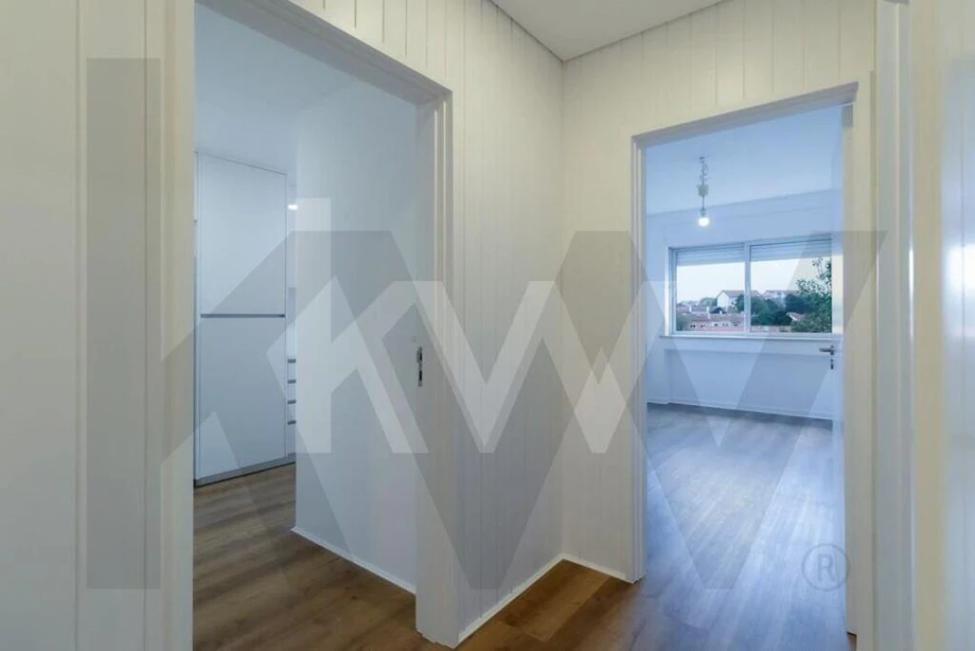 Apartamento T1 para Arrendamento em Aldoar, Foz do Douro e Nevogilde Foto 12