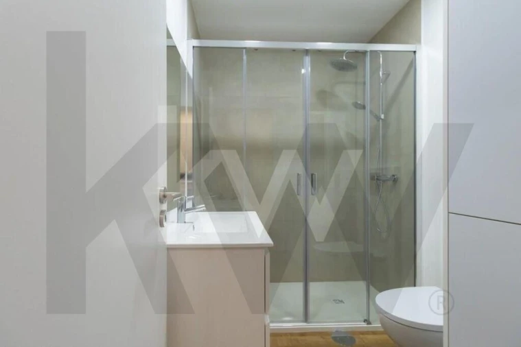 Apartamento T1 para Arrendamento em Aldoar, Foz do Douro e Nevogilde Foto 3