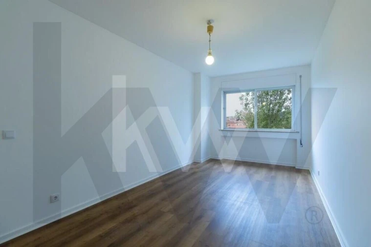 Apartamento T1 para Arrendamento em Aldoar, Foz do Douro e Nevogilde Foto 7