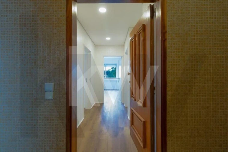 Apartamento T1 para Arrendamento em Aldoar, Foz do Douro e Nevogilde Foto 9