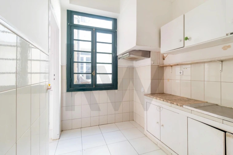 Apartamento T2 para Venda em Cedofeita, Santo Ildefonso, Sé, Miragaia, São Nicolau e Vitória Foto 4
