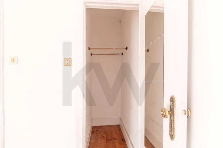 Apartamento T2 para Venda em Cedofeita, Santo Ildefonso, Sé, Miragaia, São Nicolau e Vitória Foto 14
