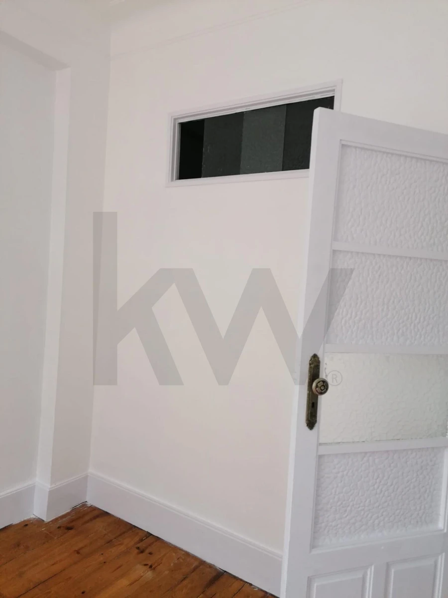 Apartamento T2 para Venda em Cedofeita, Santo Ildefonso, Sé, Miragaia, São Nicolau e Vitória Foto 24