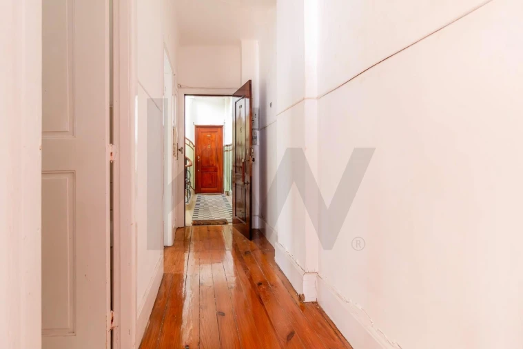 Apartamento T2 para Venda em Cedofeita, Santo Ildefonso, Sé, Miragaia, São Nicolau e Vitória Foto 3