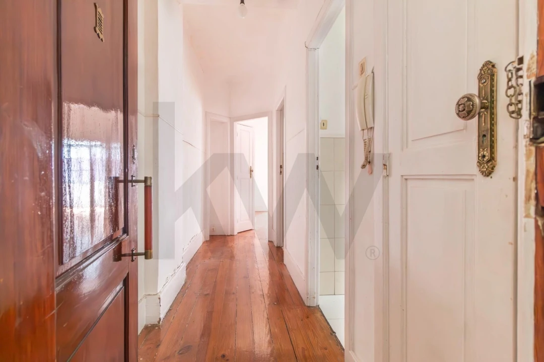 Apartamento T2 para Venda em Cedofeita, Santo Ildefonso, Sé, Miragaia, São Nicolau e Vitória Foto 2