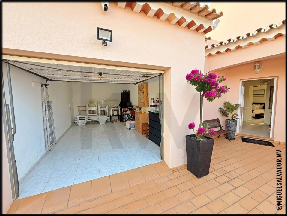 Moradia T3 para Venda em Ferreiras Foto 34