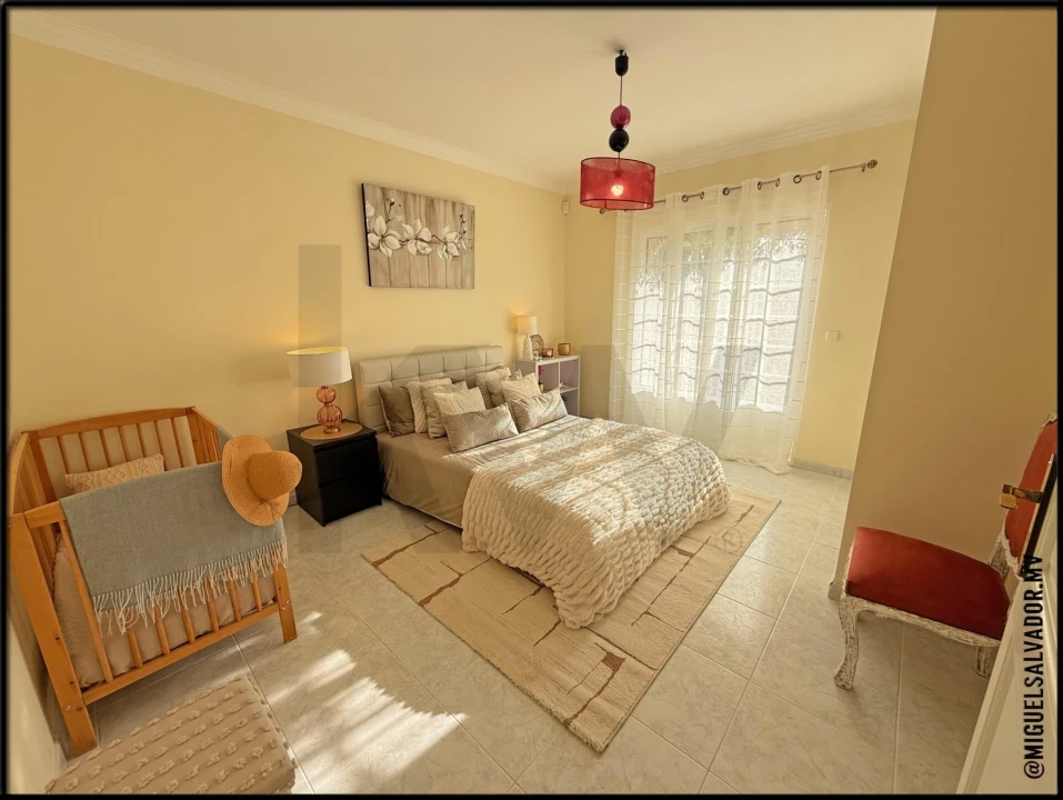 Moradia T3 para Venda em Ferreiras Foto 20