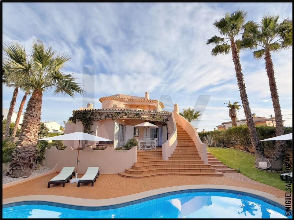 Moradia T3 para Venda em Ferreiras Foto 33