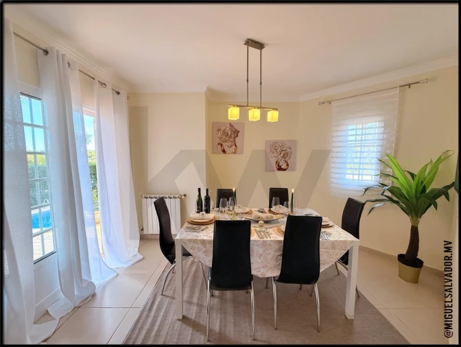 Moradia T3 para Venda em Ferreiras Foto 15