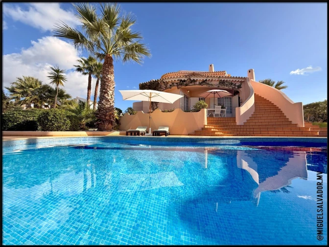 Moradia T3 para Venda em Ferreiras Foto 4