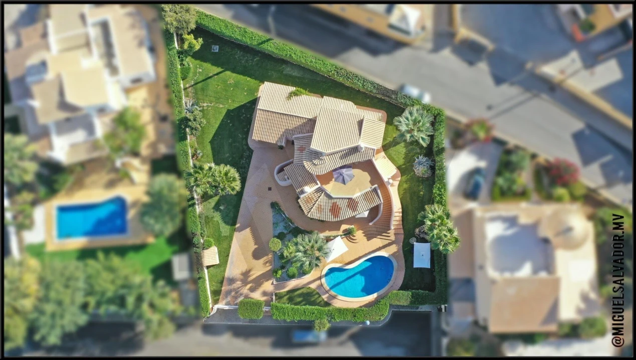 Moradia T3 para Venda em Ferreiras Foto 37