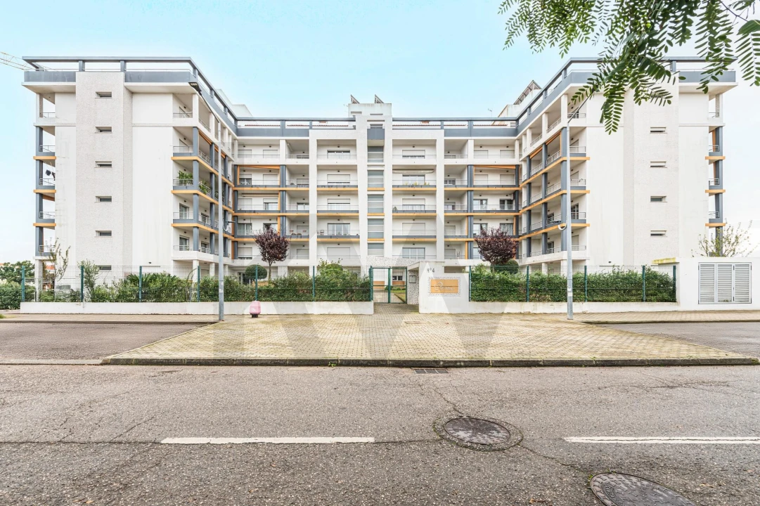 Apartamento T1 para Arrendamento em Seixal, Arrentela e Aldeia de Paio Pires Foto 17