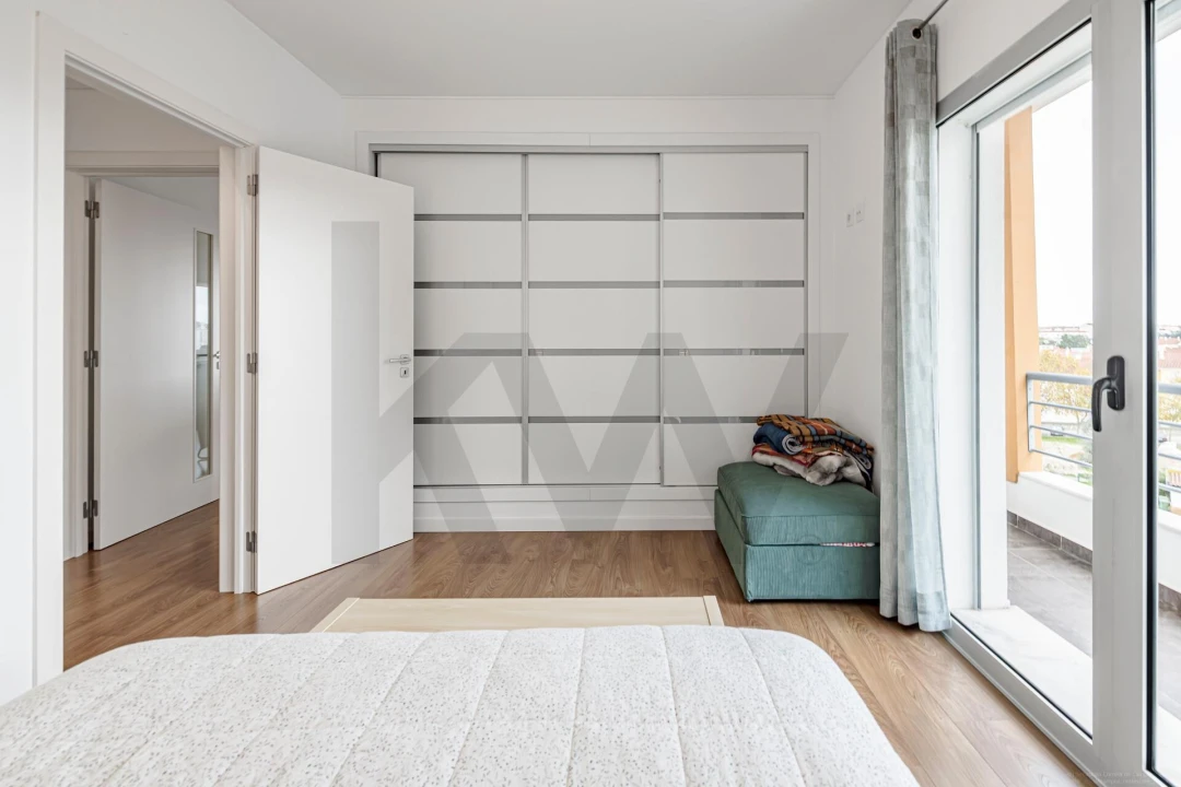 Apartamento T1 para Arrendamento em Seixal, Arrentela e Aldeia de Paio Pires Foto 11