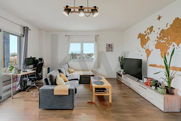 Apartamento T1 para Arrendamento em Seixal, Arrentela e Aldeia de Paio Pires Foto 1