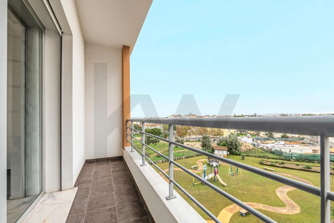 Apartamento T1 para Arrendamento em Seixal, Arrentela e Aldeia de Paio Pires Foto 12