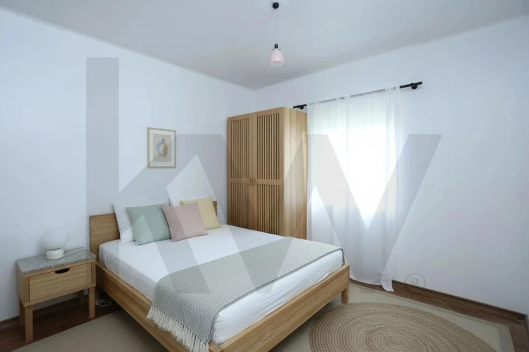 Escritório para Venda em Louriçal Foto 22