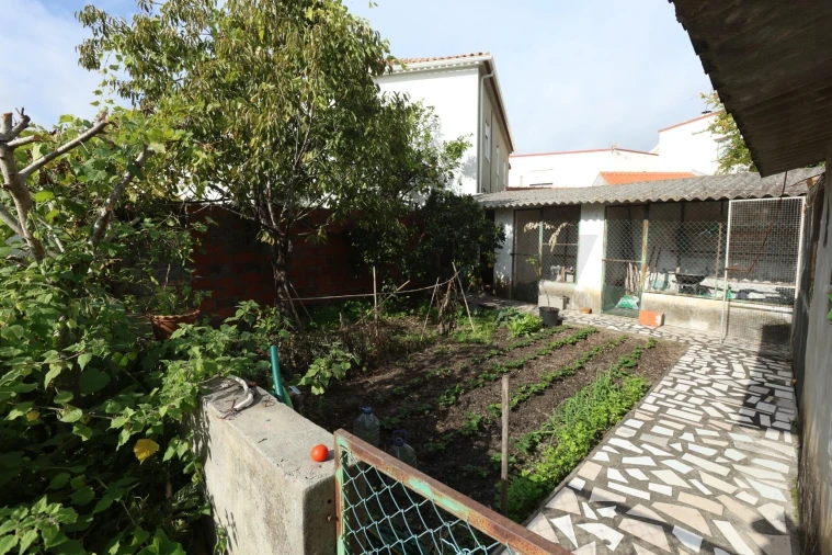 Escritório para Venda em Louriçal Foto 28