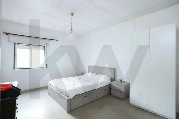 Escritório para Venda em Louriçal Foto 3