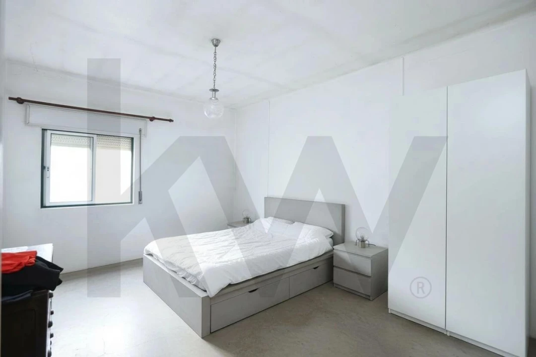 Escritório para Venda em Louriçal Foto 3